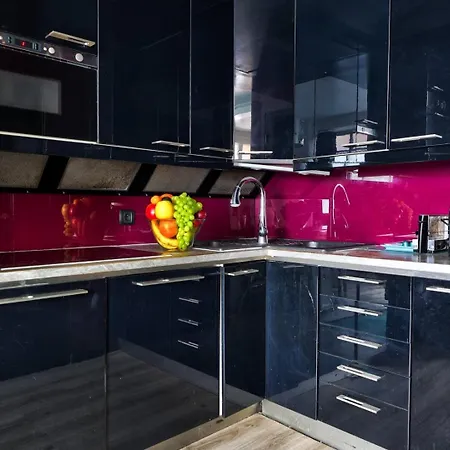 257 Pouchet - Superbe A *