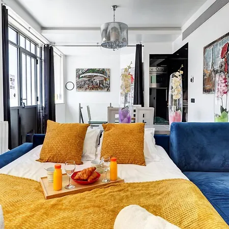 257 Pouchet - Superbe A * פריז